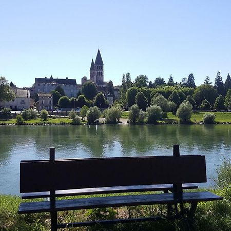 Tournus Belle Maison Vue Sur Saone מראה חיצוני תמונה